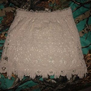Cream Lace/crochet skit